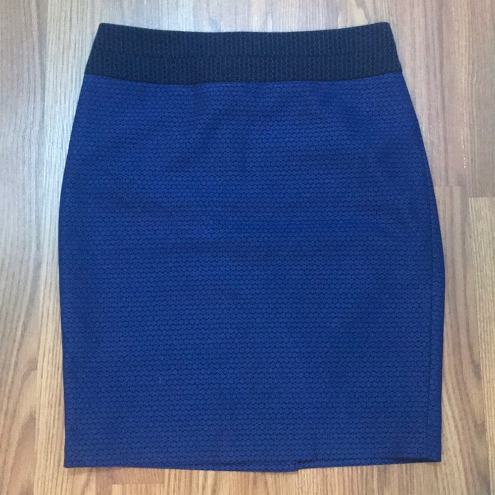 Limited: skirt